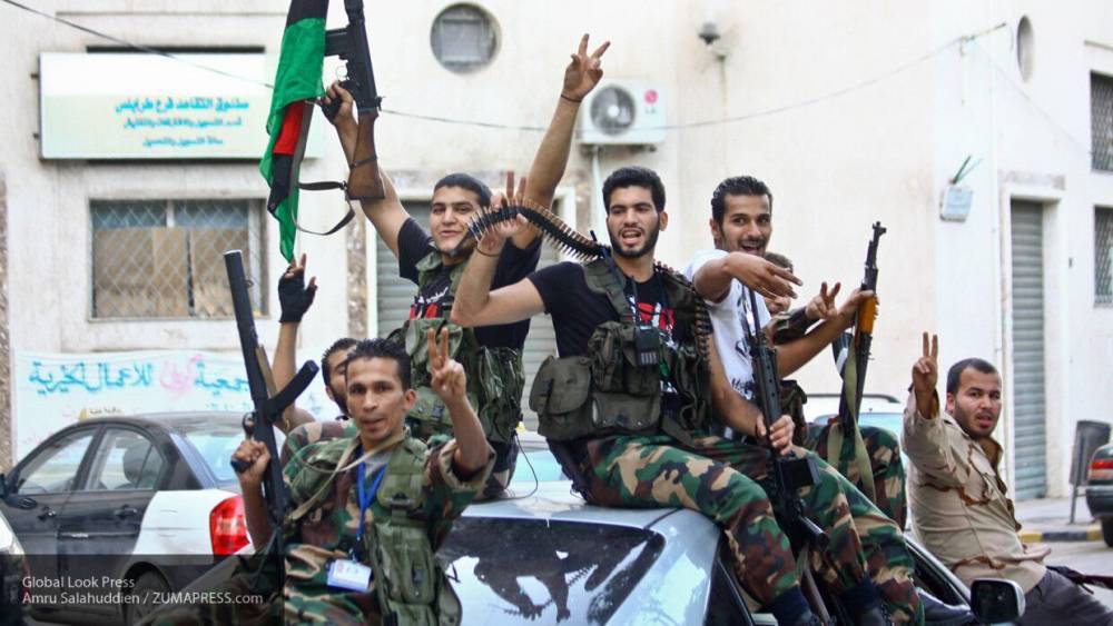 Андрей Кошкин - ПНС освобождает террористов ИГИЛ и "Аль-Каиды" из захваченных тюрем Ливии - nation-news.ru - Ливия