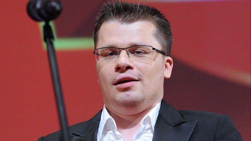 Гарик Харламов - Лариса Гузеева - Эльдар Рязанов - Гарик Харламов показал пародию на шоу Ларисы Гузеевой «Давай поженимся!» - 5-tv.ru