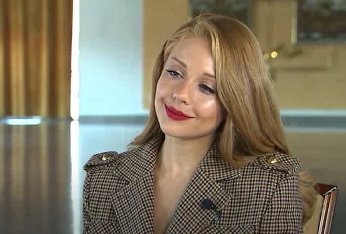Тина Кароль - Юлия Санина - Дан Балан - Дан Балан утирает слюнки: Тина Кароль страстно выгнулась в откровенном платье, фото - akcenty.com.ua - Украина