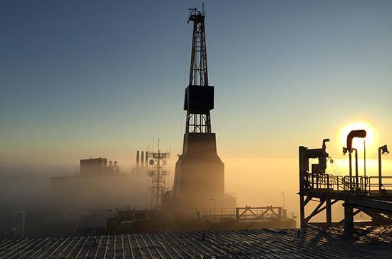 Алексей Коренев - Цена нефти Brent поднялась выше $40 впервые за три месяца - pnp.ru - Лондон