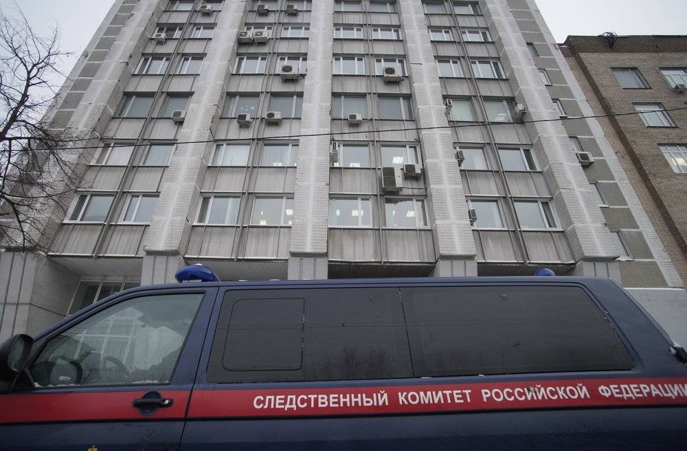 Психически нездоровый мужчина осквернил памятник ветеранам в ЕАО - vm.ru - Россия - Хабаровский край - Еврейская обл.