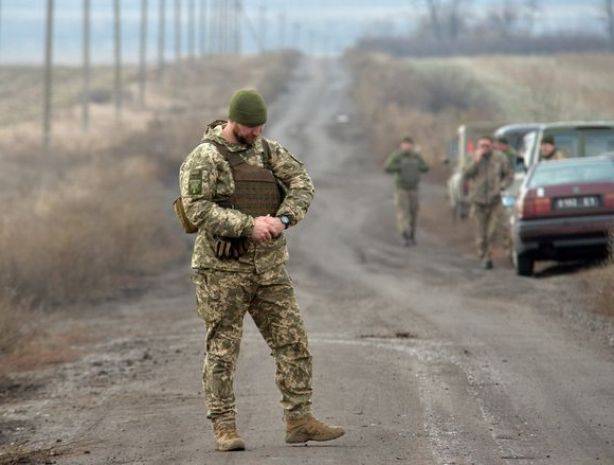 Олег Никитин - На Донбассе украинские военные устроили перестрелку с бандеровцами - vpk-news.ru - Россия - Украина - ДНР - Мариуполь