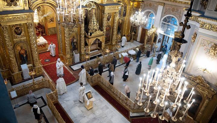 Андрей Воробьев - В Подмосковье открылись храмы, ЗАГСЫ и салоны красоты - vesti.ru - Московская обл.