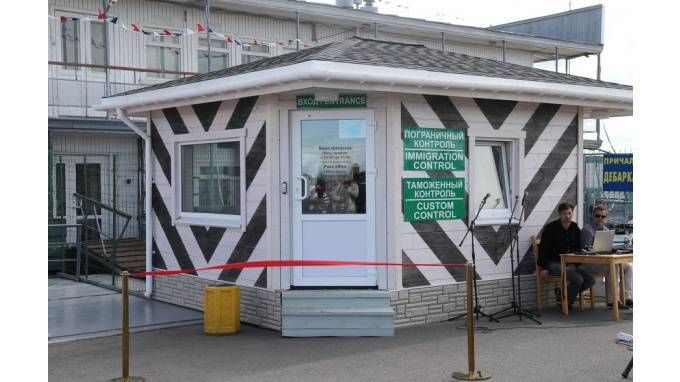 За 10 дней петербургские пограничники задержали 150 нарушителей - piter.tv - Россия - Санкт-Петербург