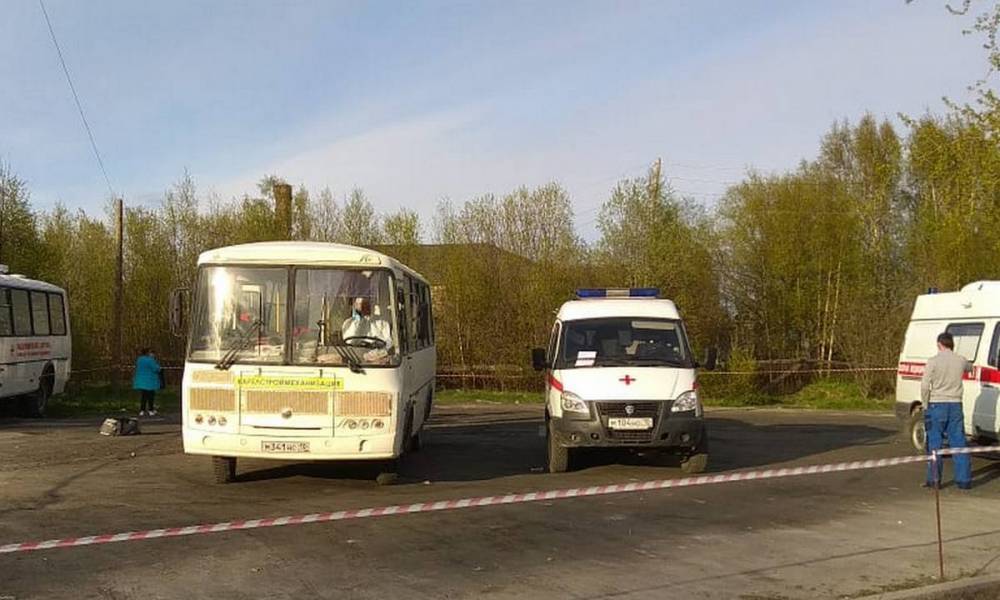 Михаил Охлопков - Из поселка Белопорожской ГЭС вывозят вахтовиков, контактировавших с заболевшими COVID-19 - gubdaily.ru - Карелия