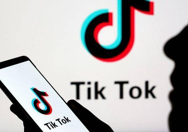 Дмитрий Билан - Клавдия Кока - Дима Билан - Блогер - Блогер Tik Tok Дина Санаева устроила антикарантинную вечеринку со звездами - bimru.ru