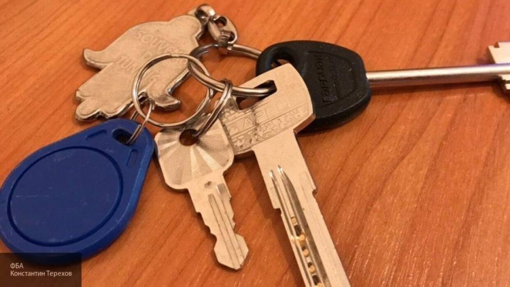 Рецидивист из Петербурга выстрелил в сестру и воткнул нож в горло ее сына из-за квартиры - nation-news.ru - Санкт-Петербург