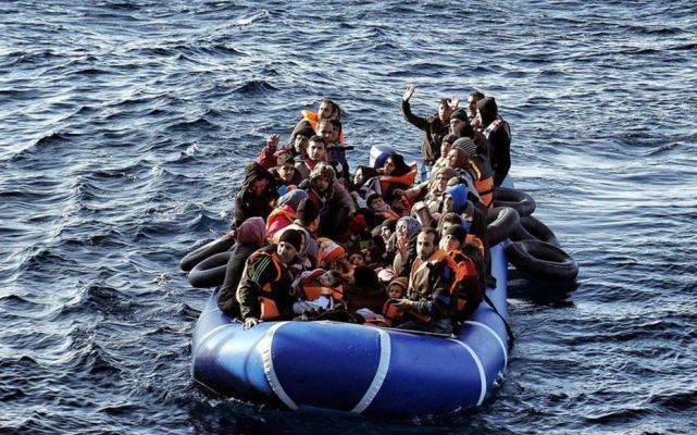 Во время пандемии приток мигрантов-нелегалов в Британию побил все рекорды - eadaily.com - Англия - Франция