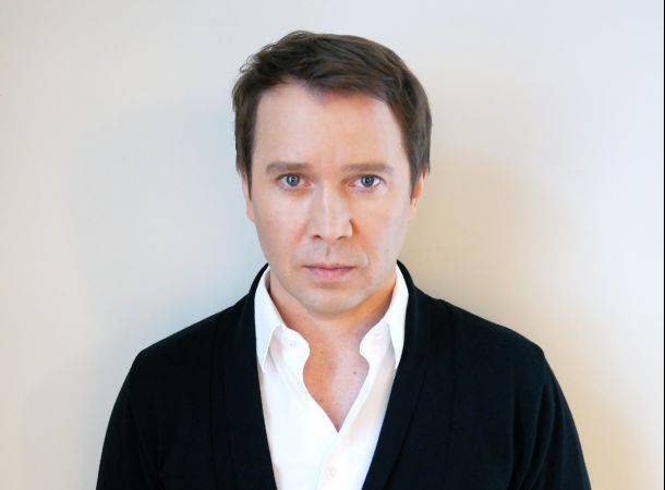 Евгений Миронов - Евгений Миронов пожаловался на бедственное положение артистов - bimru.ru
