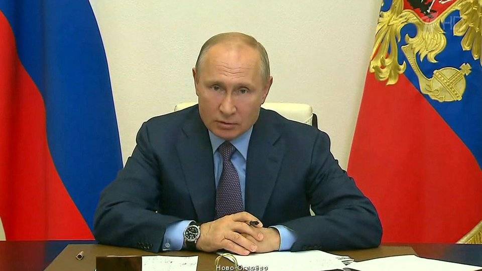 Владимир Путин - Александр Усс - Евгений Зиничев - Александр Новак - Дмитрий Кобылкин - Президент объявил о режиме чрезвычайной ситуации в Норильске после разлива дизельного топлива - 1tv.ru - Норильск
