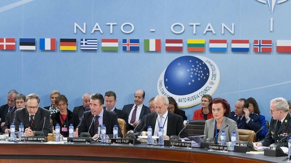 Москва назвала условие проведения заседания Совета Россия — НАТО - riafan.ru - Москва - Россия - Лунгеск