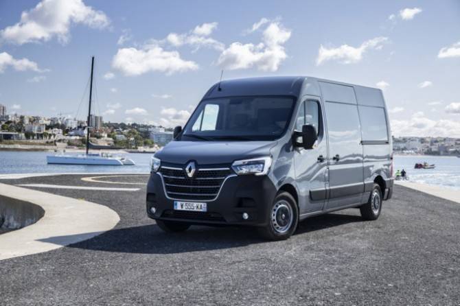 Новый Renault Master доступен для заказа в России - autostat.ru - Москва - Россия - Франция