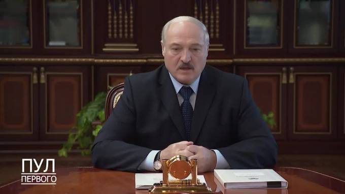 Александр Лукашенко - Сергей Румас - Лукашенко заявил, что революции при смене состава правительства не будет - piter.tv - Белоруссия