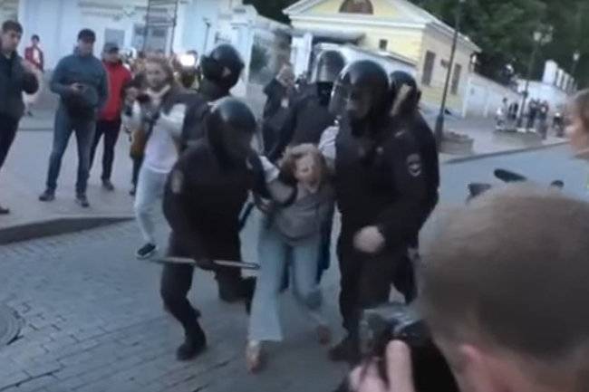 Владимир Таушанков - Попытка найти в России икону протеста с треском провалилась - infox.ru - Россия - США - Екатеринбург
