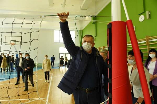 Александр Дрозденко - В Ленобласти с этого учебного года заработаю шесть новых школ - abnews.ru - Ленинградская обл. - Новости