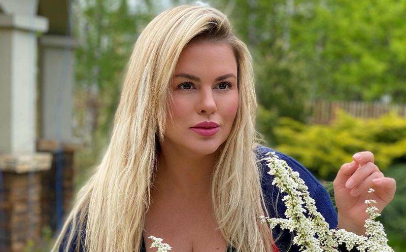 Анна Семенович - «Я выдержала!»: Анна Семенович похвасталась результатом голодания - bloknot.ru - Россия