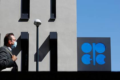 Названы виновники возможного срыва переговоров по нефти - lenta.ru - Москва - Россия - Ирак - Саудовская Аравия - Нигерия