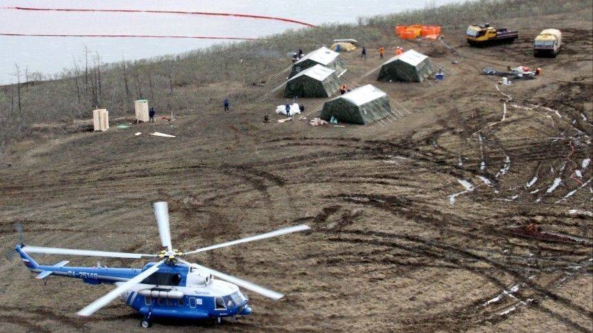 Владимир Путин - Момент начала гигантской утечки дизтоплива с ТЭЦ в Норильске попал на видео - 5-tv.ru - Россия - Красноярский край - Норильск