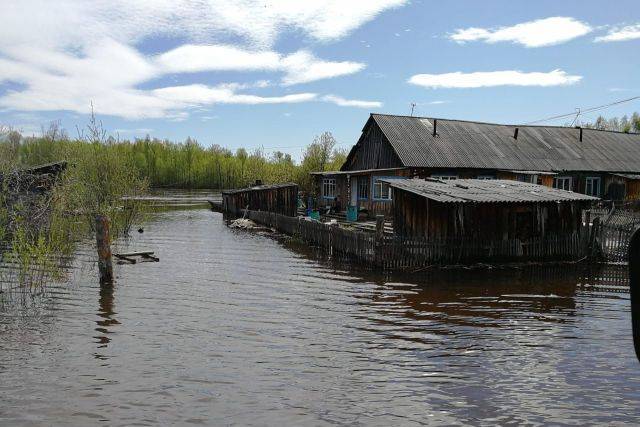 Вода начинает уходить из затопленного посёлка в Хабаровском крае - hab.aif.ru - Хабаровский край