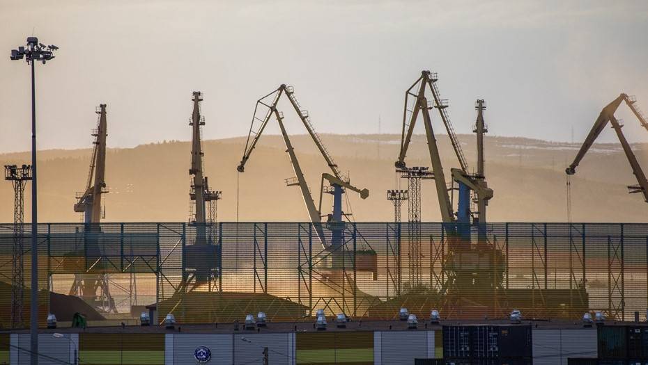 Обрушение моста остановило Мурманский порт - dp.ru - Мурманск - Мурманская обл.