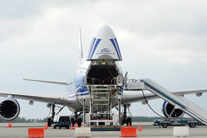 Суд в США разрешил Boeing продать самолеты, заказанные для «Волга-Днепр» - gazeta.ru - Россия - США - штат Вашингтон
