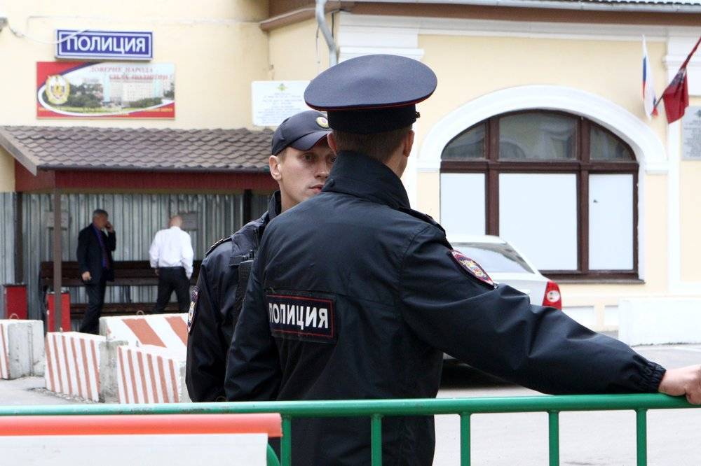 Полицию просят наказать садистов из Брянска, показавших издевательства над бездомным в прямом эфире - tvc.ru - Брянск - Ярославль