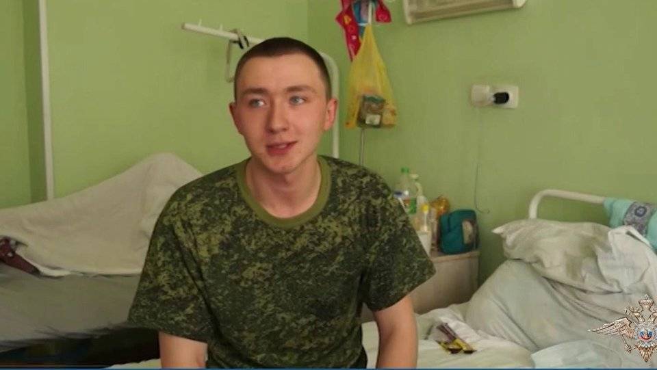 Во Владивостоке сержант ДПС, рискуя собственной жизнью, спас от смерти девушку - 1tv.ru - Владивосток