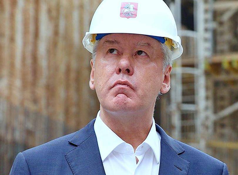 Сергей Собянин - Собянин допустил долгий масочный режим, но пообещал стереть базу «Социального мониторинга» - newsland.com - Москва