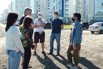 Россияне купили квартиры в новостройке и получили жилье на свалке - lenta.ru - Барнаул - Алтайский край