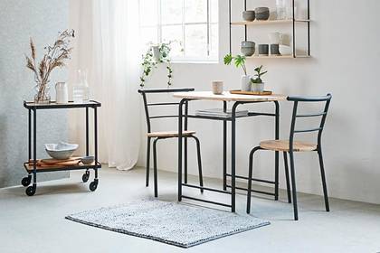 В России открылся конкурент IKEA - lenta.ru - Москва - Россия - Дания