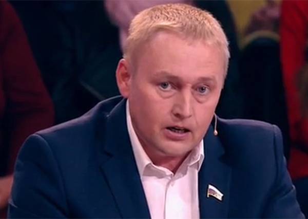 Михаил Мишустин - Андрей Альшевских - "Где деньги, Цветков?" Альшевских обратился в СК и прокуратуру из-за удержания выплат водителям "скорых" на аутсорсинге - nakanune.ru