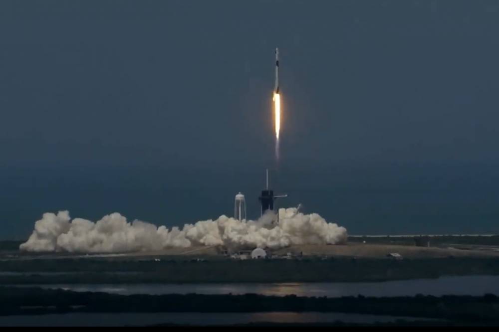 Вадим Лукашевич - SpaceX использовала российские детали при создании Crew Dragon - vm.ru