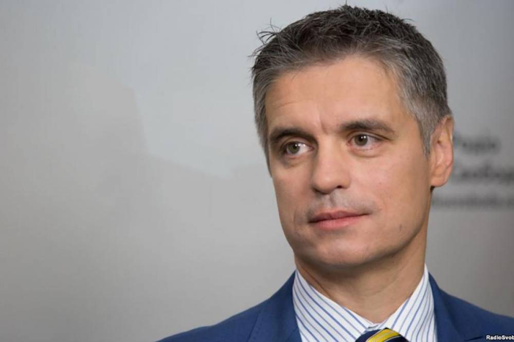 Вадим Пристайко - Ольга Стефанишина - Денис Шмигаль - Рада уволила Пристайко с должности вице-премьера по вопросам евроинтеграции - vkcyprus.com - Украина - Англия
