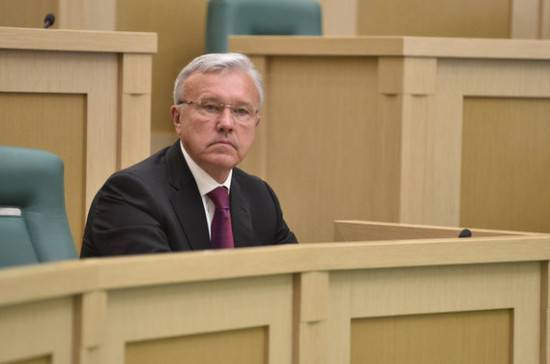 Александр Усс - Евгений Зиничев - Светлана Радионова - Красноярский губернатор прилетел в Норильск из-за ЧП на ТЭЦ-3 - pnp.ru - Россия - Красноярский край - Красноярск - Норильск