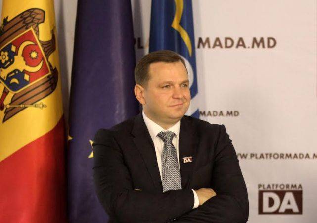 Молдавские парламентарии требуют отказаться от российского газа - ghall.com.ua - Россия - Молдавия