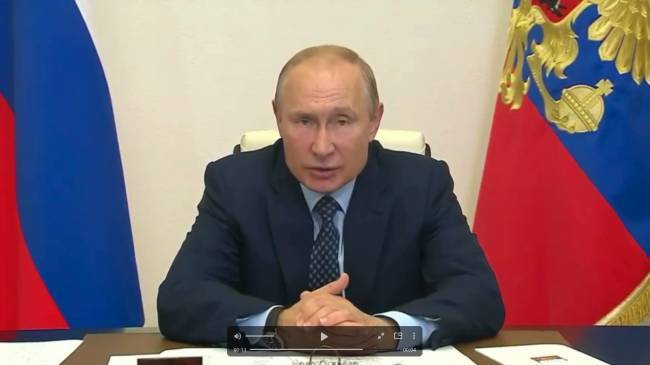 Сергей Шойгу - Путин: Ситуация с эпидемией коронавируса в России улучшается - eadaily.com - Россия - Забайкальский край