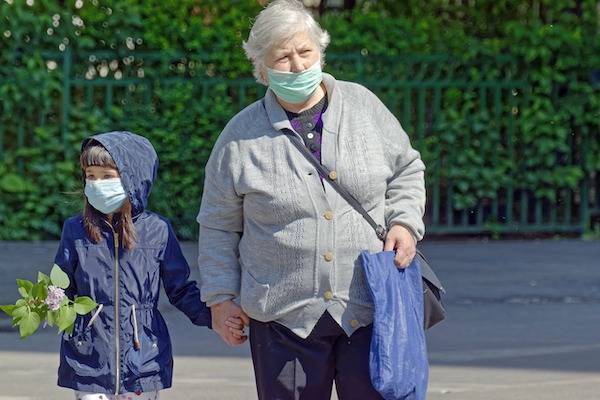 В Минздраве перечислили нетипичные симптомы коронавируса у пожилых - abnews.ru - Россия - Новости