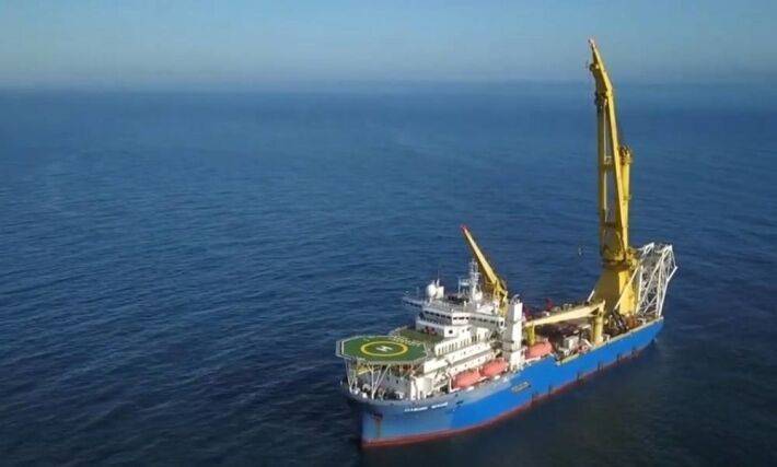 Корабли ВМФ взяли под охрану еще два суда для достройки СП-2 - riafan.ru - Россия - Владивосток - Шри Ланка