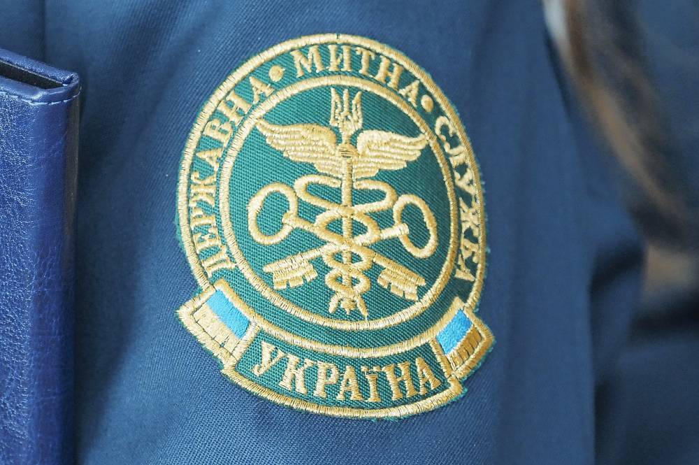 Вслед за водительскими удостоверениями начали продавать… внутренние базы данных таможни. От $100 - itc.ua - Украинские Новости