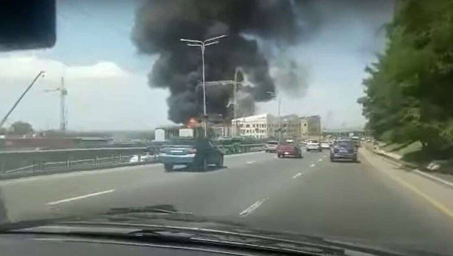 В Алматы произошёл пожар в строящейся школе, взорвался газовый баллон - informburo.kz - Алма-Ата