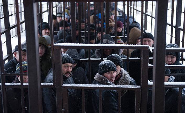 Коронавирус в России: трагическая судьба среднеазиатского мигранта (Le Monde, Франция) - inosmi.ru - Россия - Франция - Таджикистан