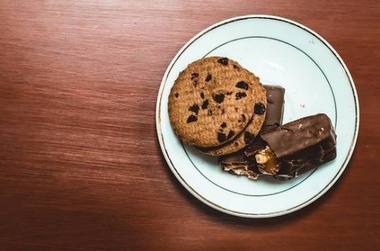 Диетологи назвали продукты, которые вредно есть перед сном - pnp.ru - Царьград