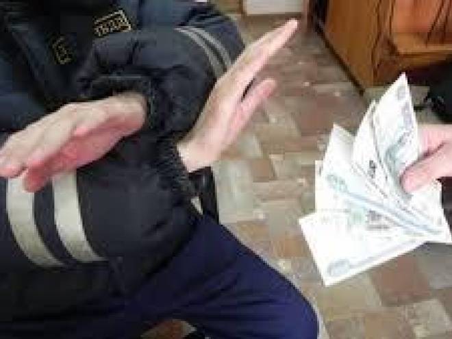 Боясь ареста за неоплаченный штраф, нижегородец дал взятку полицейскому - vgoroden.ru - Россия - Следственный Комитет