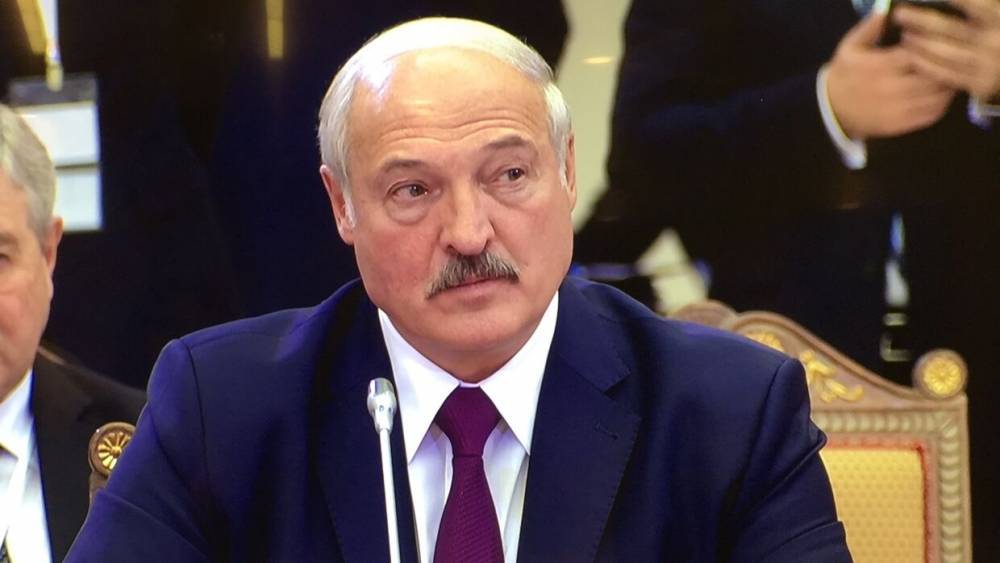 Александр Лукашенко - Роман Головченко - Лукашенко потребовал снизить зависимость Белоруссии от России - riafan.ru - Россия - Белоруссия - Минск