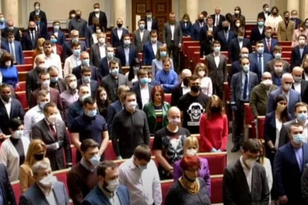 Рада ликвидировала звание "генерал армии Украины" и ввела звание "бригадный генерал" и "коммодор" - vkcyprus.com - Украина