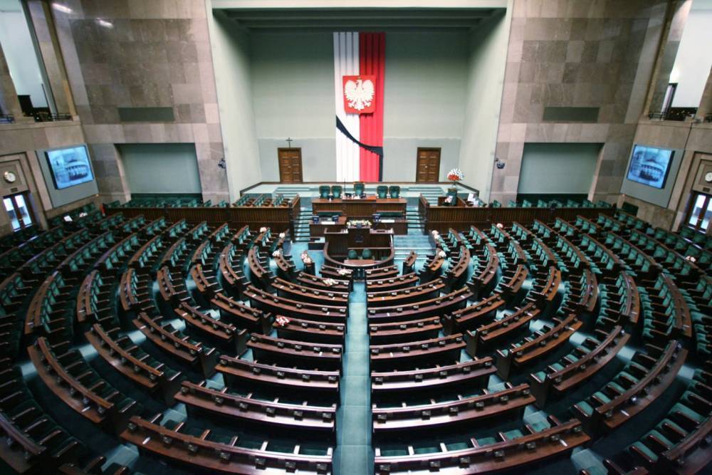 Матеуш Моравецкий - Парламент Польши вынес вотум доверия правительству - news-front.info - Польша - Парламент