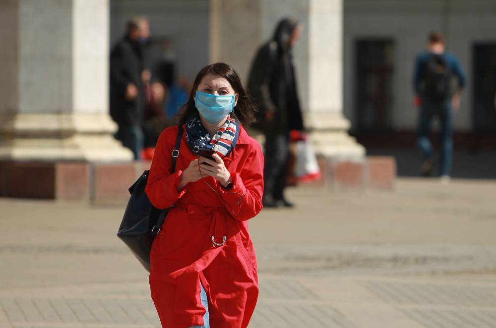 Роспотребнадзор объяснил, в каком случае ношение маски опасно для здоровья - vm.ru - Россия