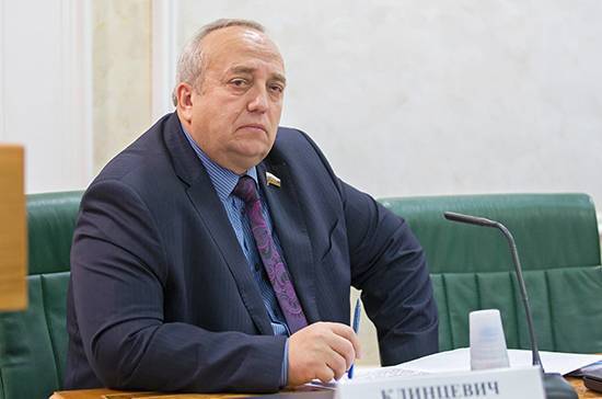 Франц Клинцевич - Клинцевич объяснил, почему нужно обязать коллекторов записывать разговоры - pnp.ru - Россия