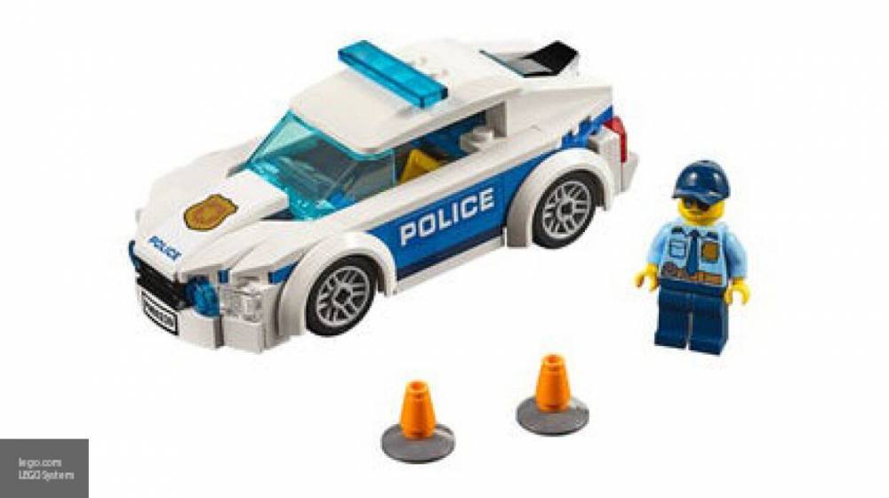 Джордж Флойд - Lego убрала рекламу полицейских наборов на фоне протестов из-за убийства Джорджа Флойда - nation-news.ru