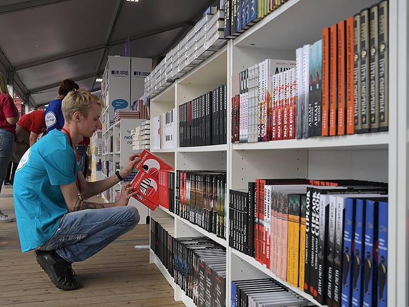 Ирина Прохорова: Книжный фестиваль сейчас – битва идеологии со здравым смыслом - sobesednik.ru